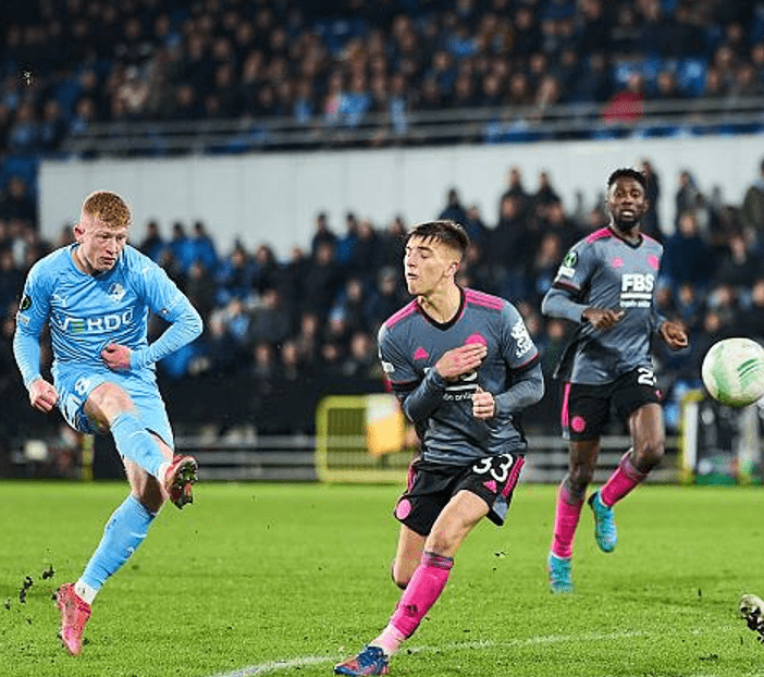 辽宁本钢迎荷甲关键赛，集结日内部沟通，目标明确，控场能力受关注 -爱游戏娱乐